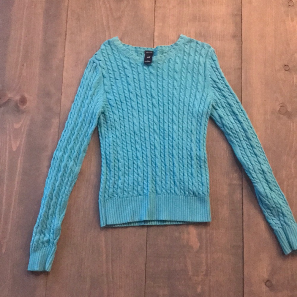 Cable knit sweater